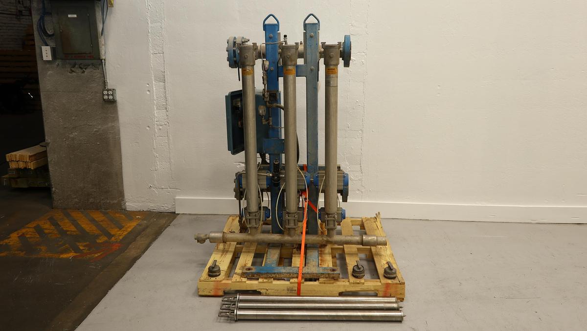 Used Kadant AES D-21080 3-Bank Canister Filter #46840