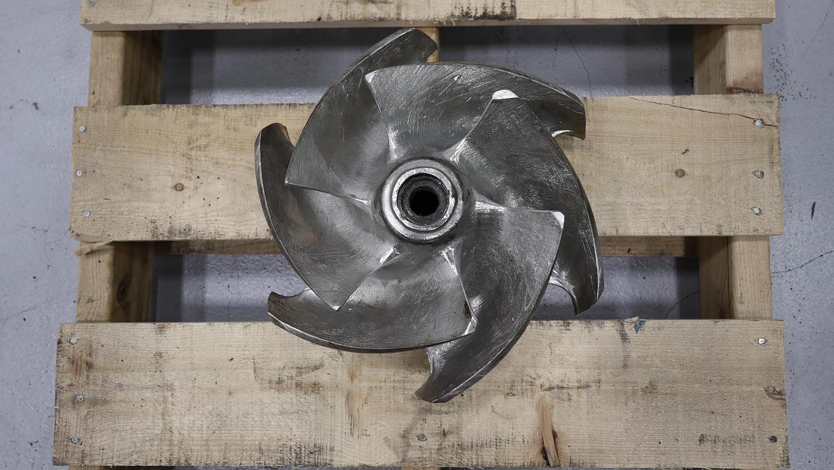 Used Goulds 3175 M 8x10x14 5-Vane Impeller #46937