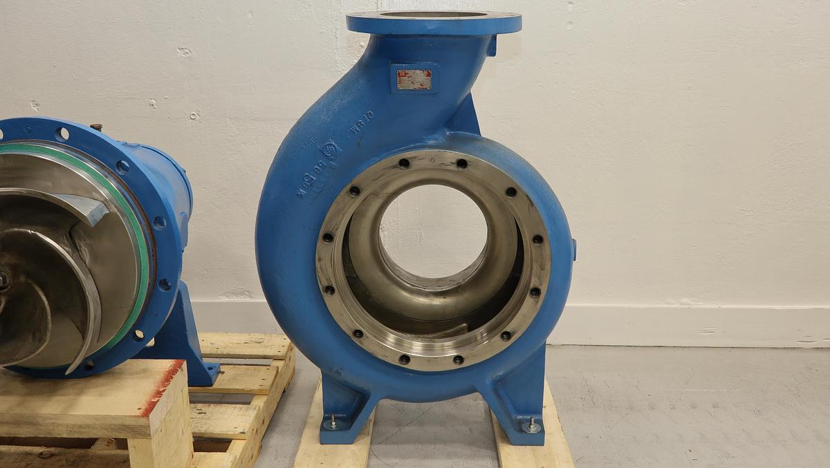 Used Goulds 3175 10x12x18 Pump, CF8M Casing #42775