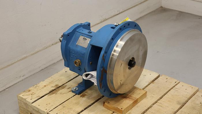 Used Summit 3196 13" Power End #44713