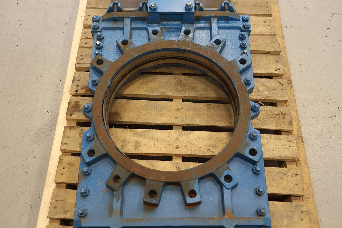Used Orbinox 16" Air Operated Thru-gate Valve #47540
