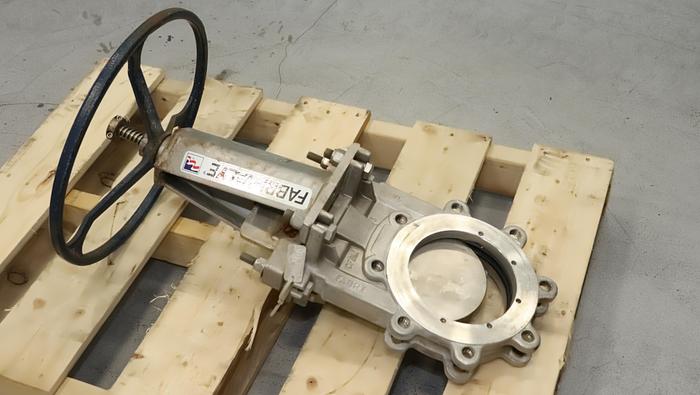Used Fabri-Valve 6" Hand Operated Knife Gate Valve #46313
