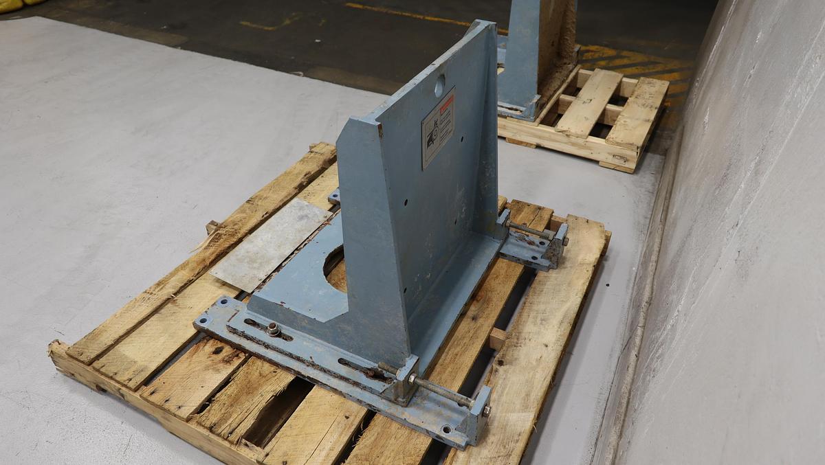 Used Black Clawson UV-200 Pressure Screen Motor Mount #46811