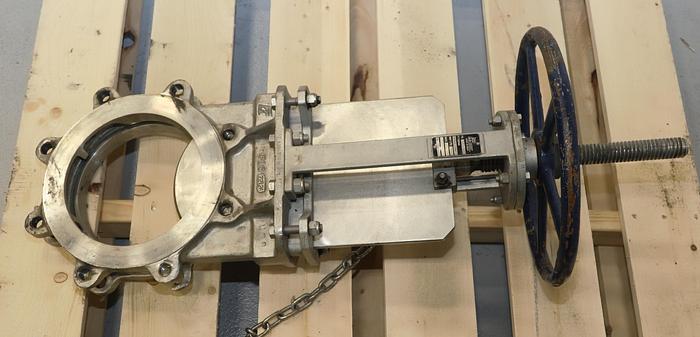 Used Flow Control 8" Hand Operated Knife Gate Valve #45915