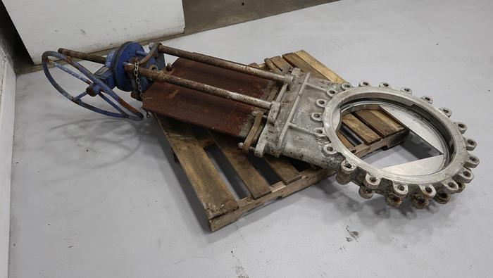 Unused True Line 24" Hand Operated V-Port Knife Gate Valve #45175