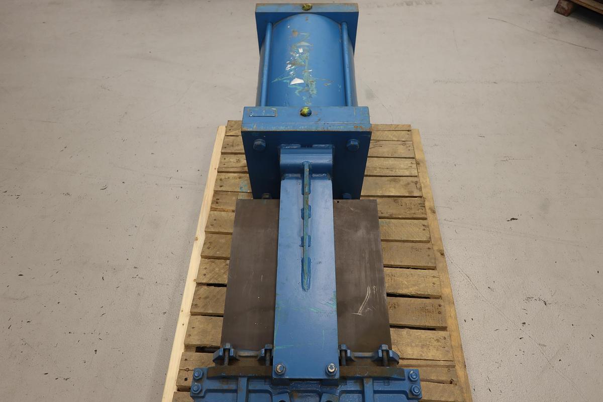 Used Orbinox 16" Air Operated Thru-gate Valve #47540