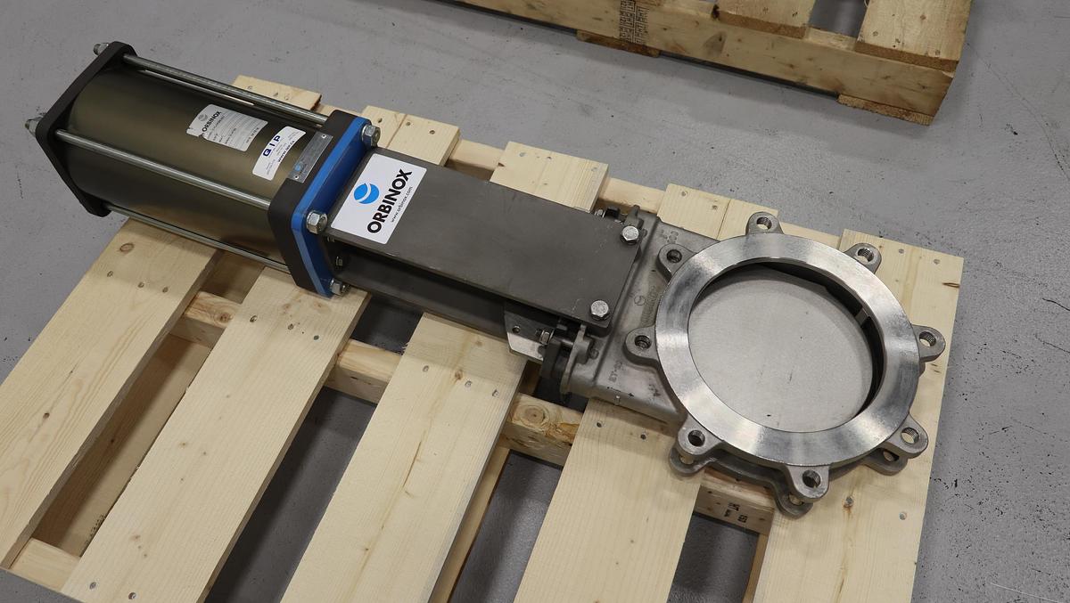 Unused Orbinox 8" Cylorbexet-08.0 Air Operated Knife Gate Valve #47270