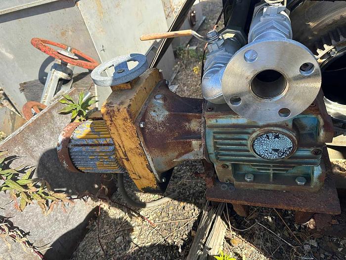 Used FKC SHX-1000 Dewatering Screw Press #32473