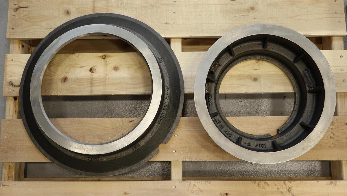 Unused Black Clawson Model 200 Hydraflaker 16/17" Outer & Inner Tackle #46961