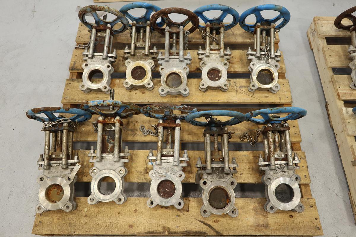 Used Lot of True Line 3" Hand Operated Knife Gate Valves #47518