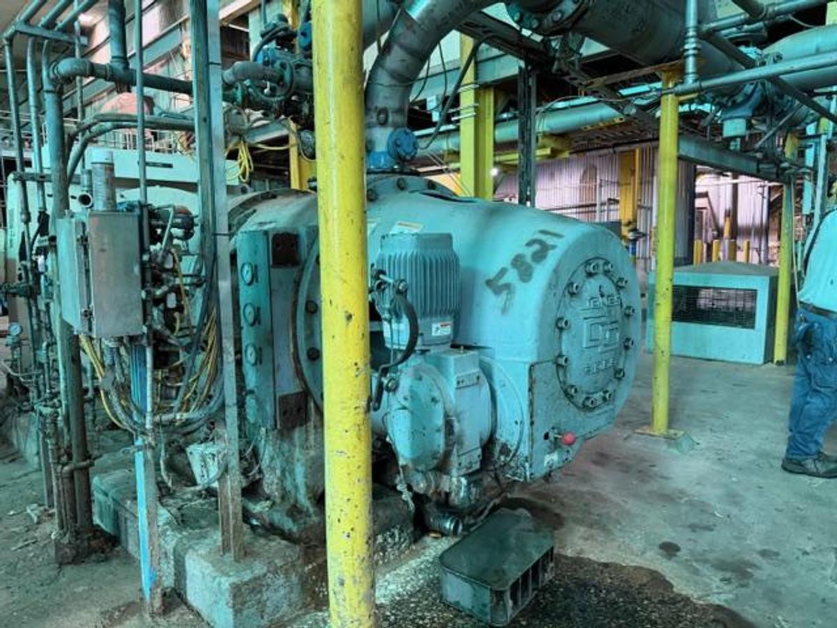 Used Beloit DD3000 42"  Refiner  #47197