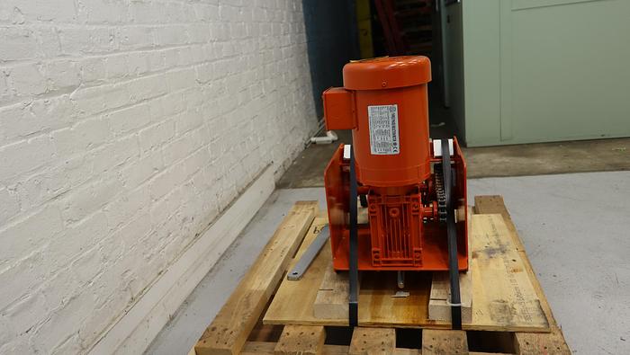 Unused SATURN OVERHEAD EQUIPMENT T-144 Drive Tractor #46072