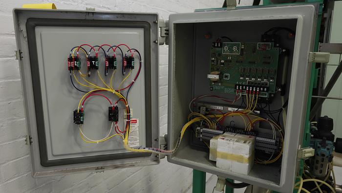 Used Kadant AES 5700S4A2.5 Four-Bank Canister Filter System #45866