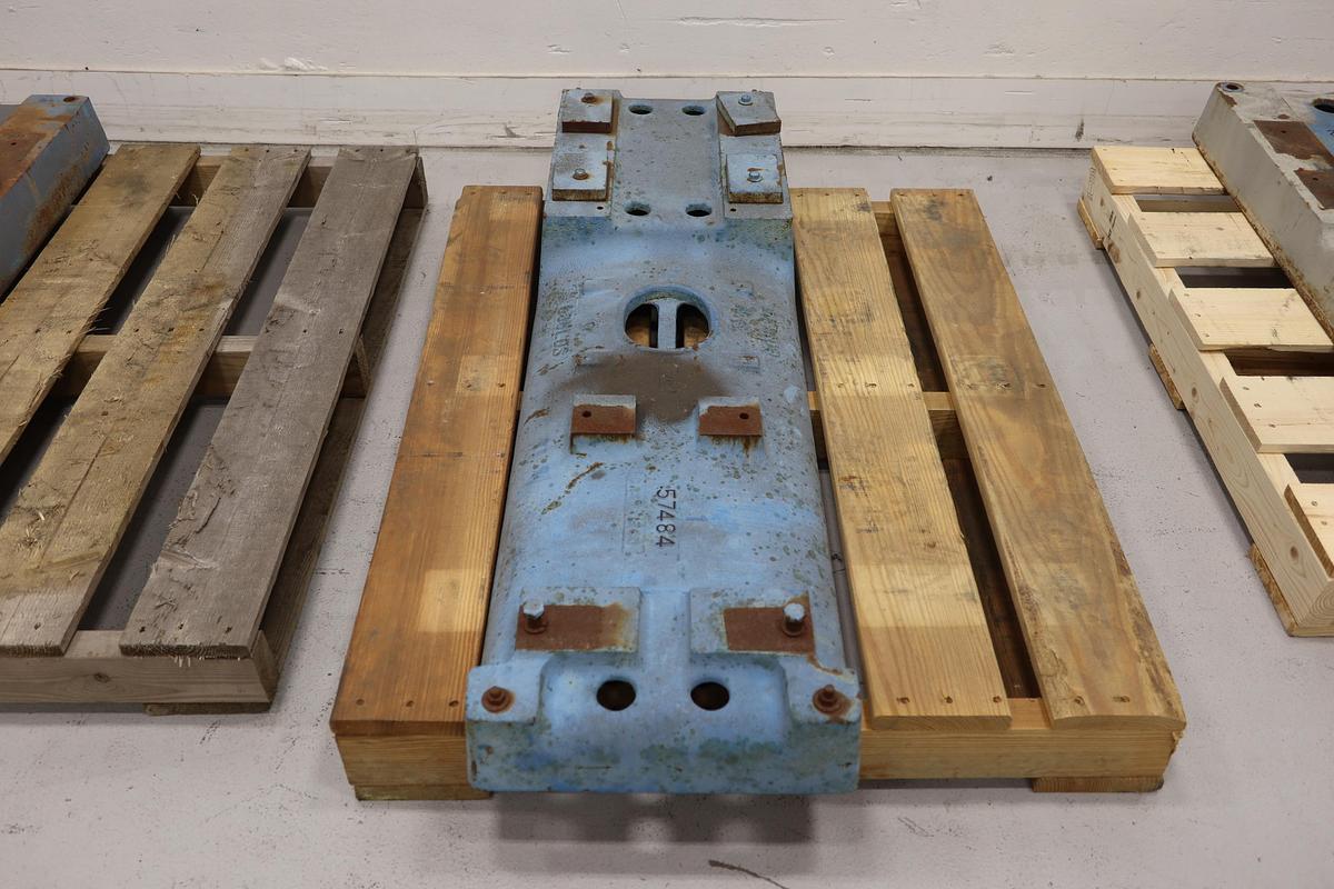 Used Goulds 3196 MT/MTX Pump Base #47739
