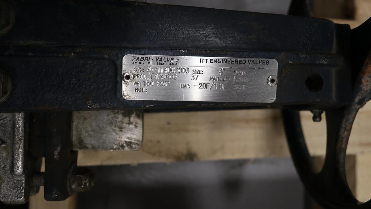 Used Fabri-Valve 4" Hand Operated Knife Gate Valve #46793