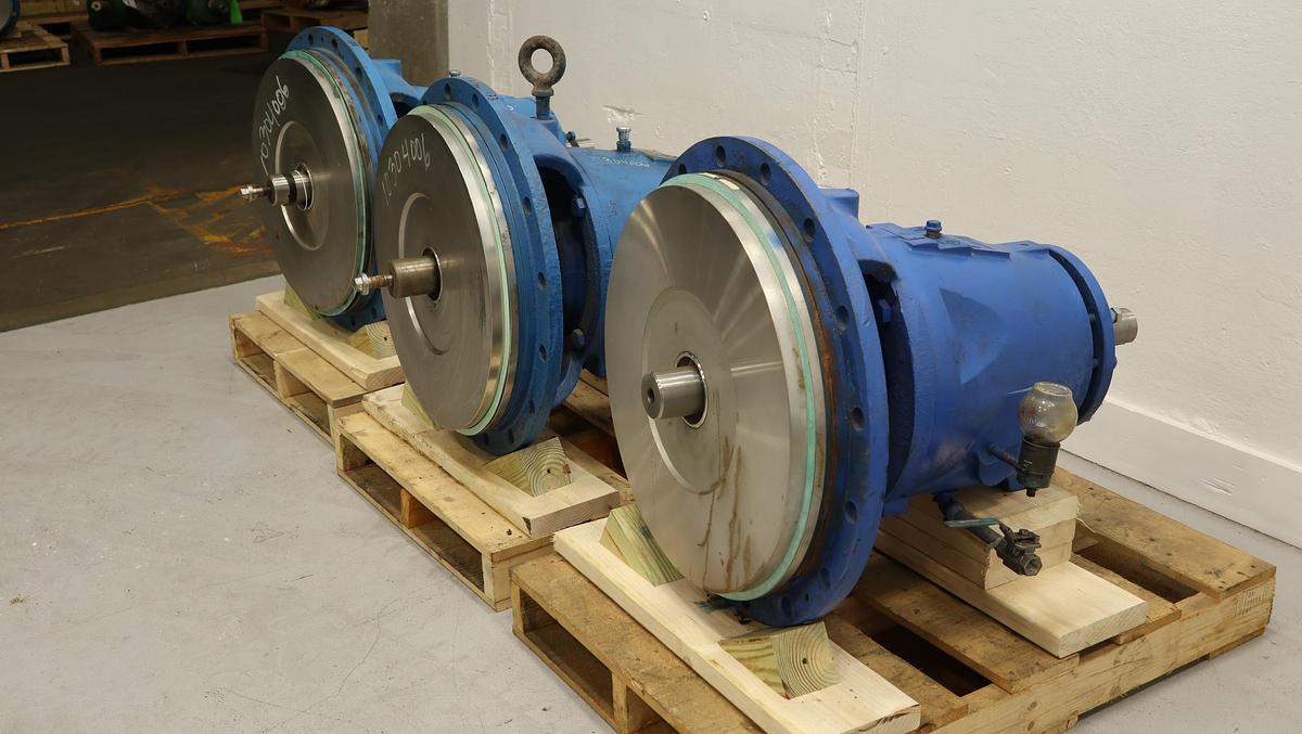 Used Goulds 3175 M Power End With 22" Stainless Steel Stuffing Box #46916