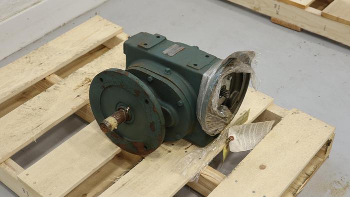 Unused Dodge 182CG38A18 Right Angle Gear Drive #45052