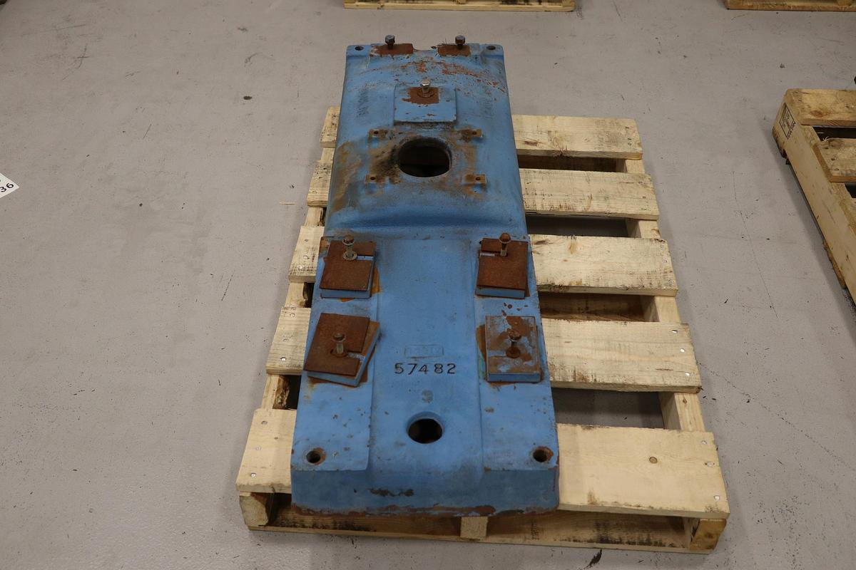 Used Goulds 3196 ST/STX Cambered Top Pump Base #47737