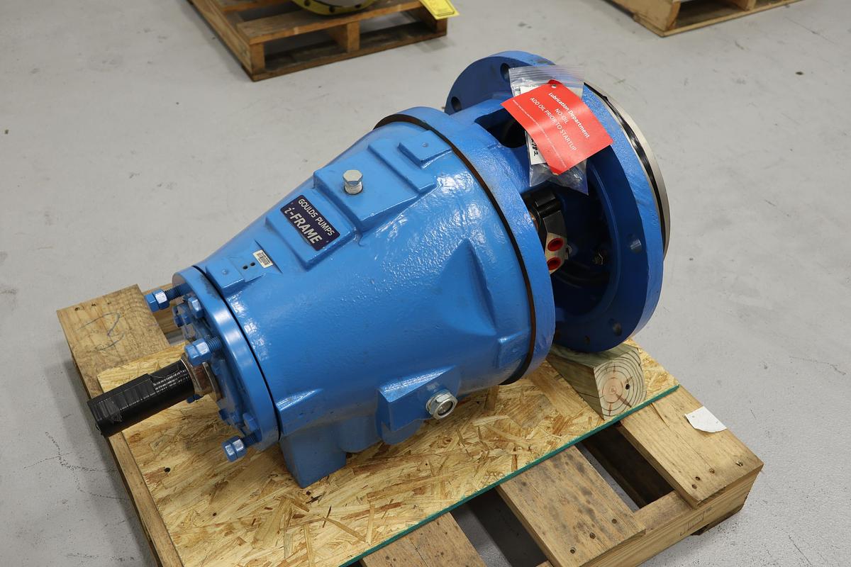 Unused Goulds 3175 S i-Frame Pump Power End With 14" Stuffing Box #47640