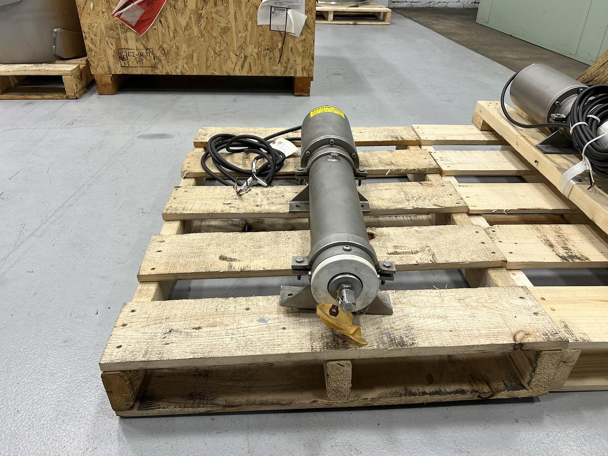 Unused CVN Systems Dolphin Shower Oscillator #47291