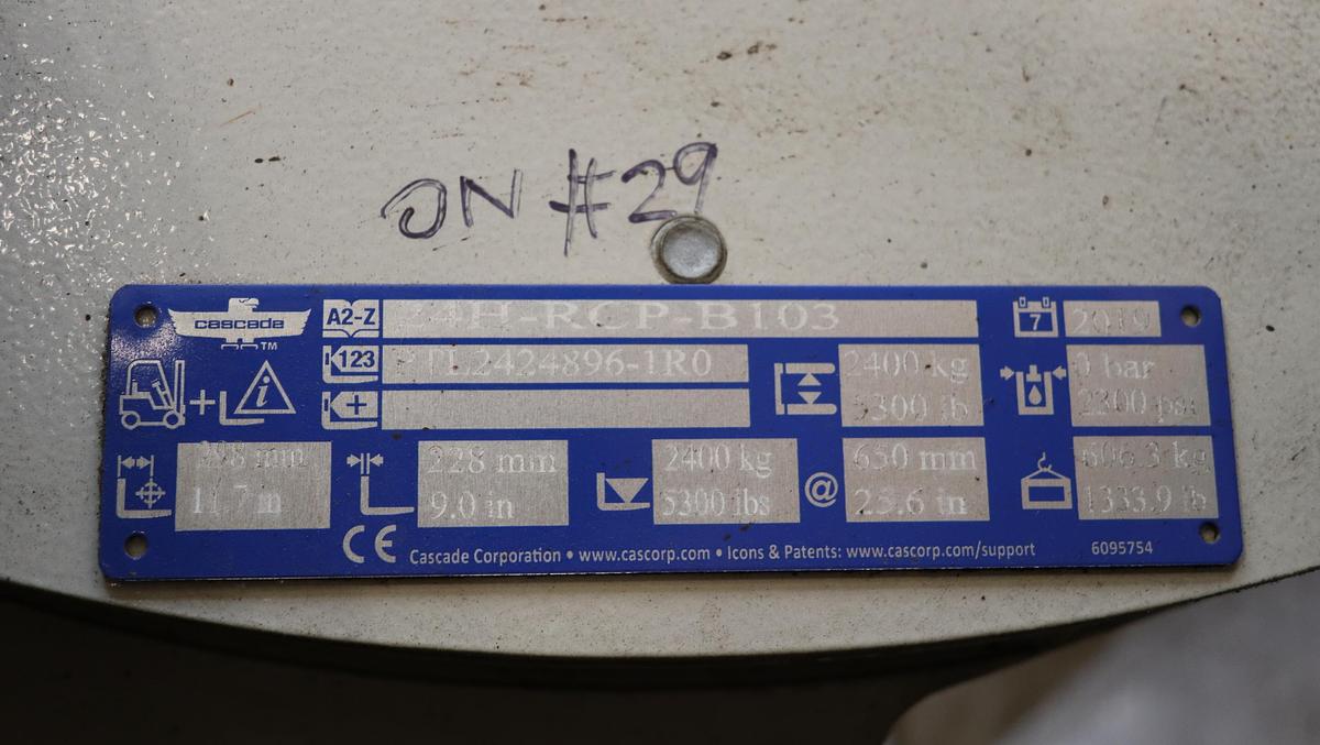 Used Cascade 24H Roll Clamp #46775