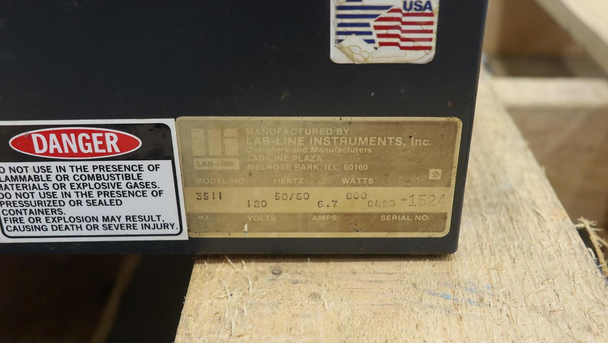 Used Lab-Line Instruments Inc. 3511 Lab Oven #46700