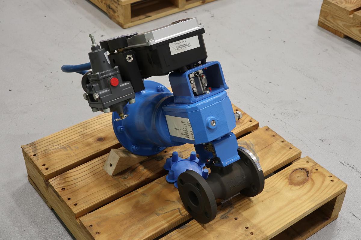 Unused Neles Jamesbury 11/27150C312271XTZ448 1.5" Air Operated Ball Valve #47645