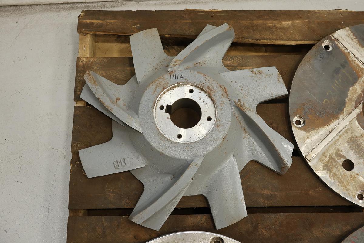 Unused Kadant Black Clawson Hydrapurge Detrasher 8-Vane Rotor & Wear Plates #47562