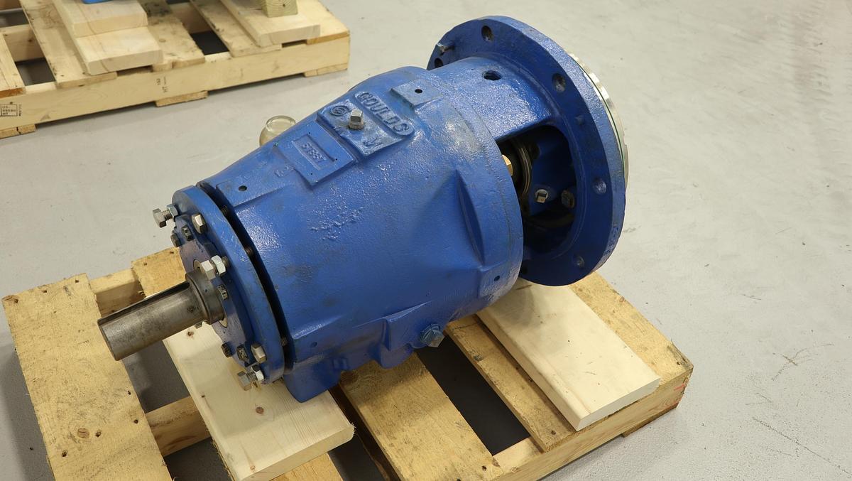 Used Goulds 3175 M Power End With 14" Steel Stuffing Box #46921