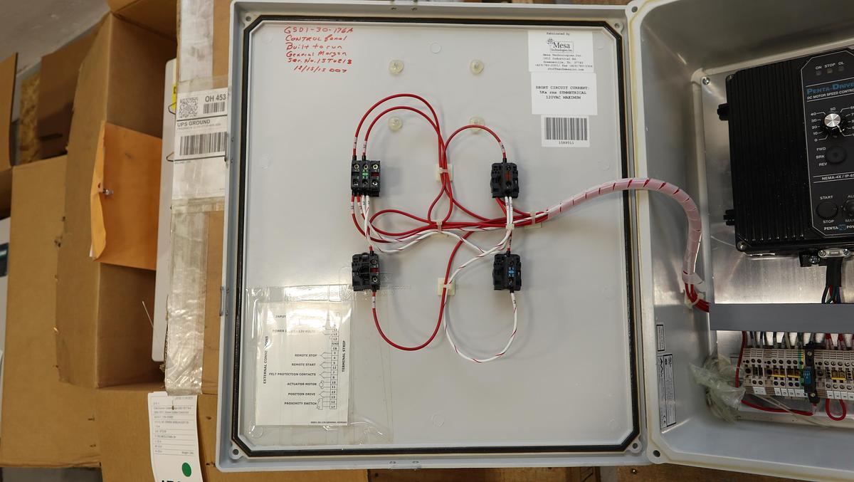 Unused CVN Vooner General Morgan GSD1-30-176-A (SRA 2000) Shower Oscillator Control Unit #47024