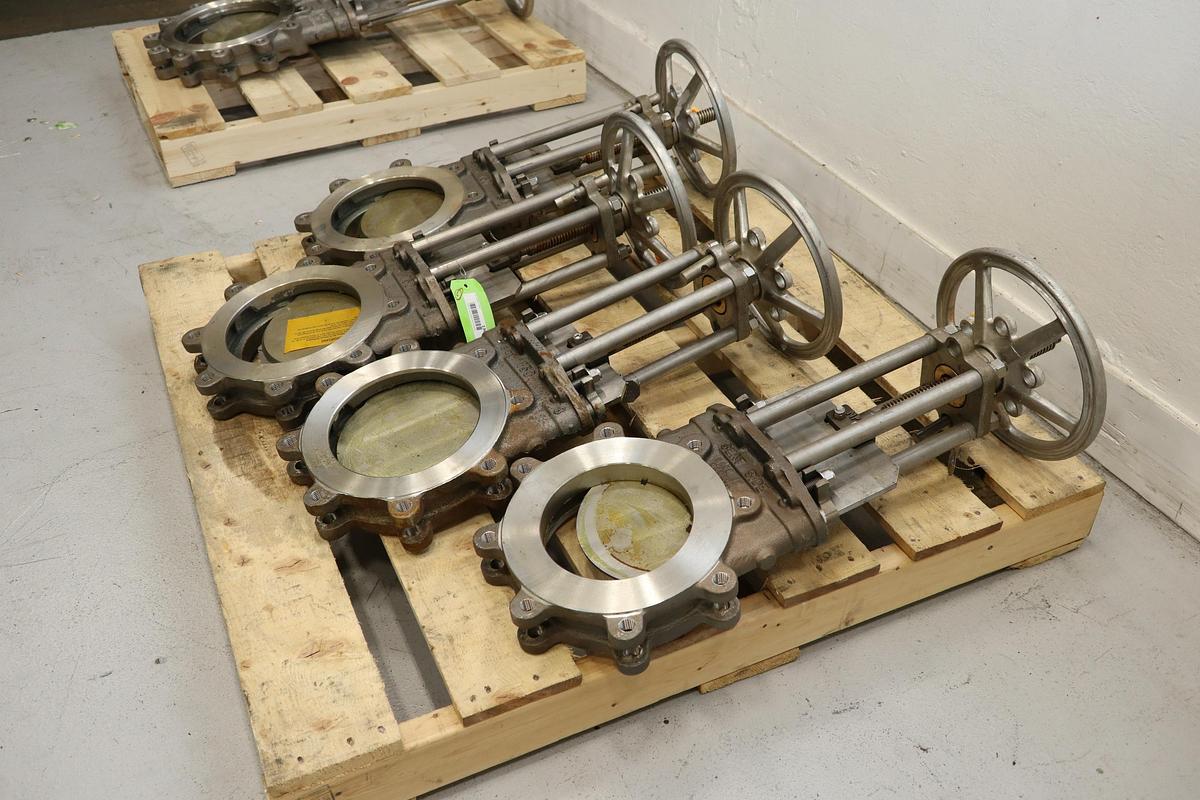 Used North Port Valve 8" Hand Operated Knife Gate Valve #47455