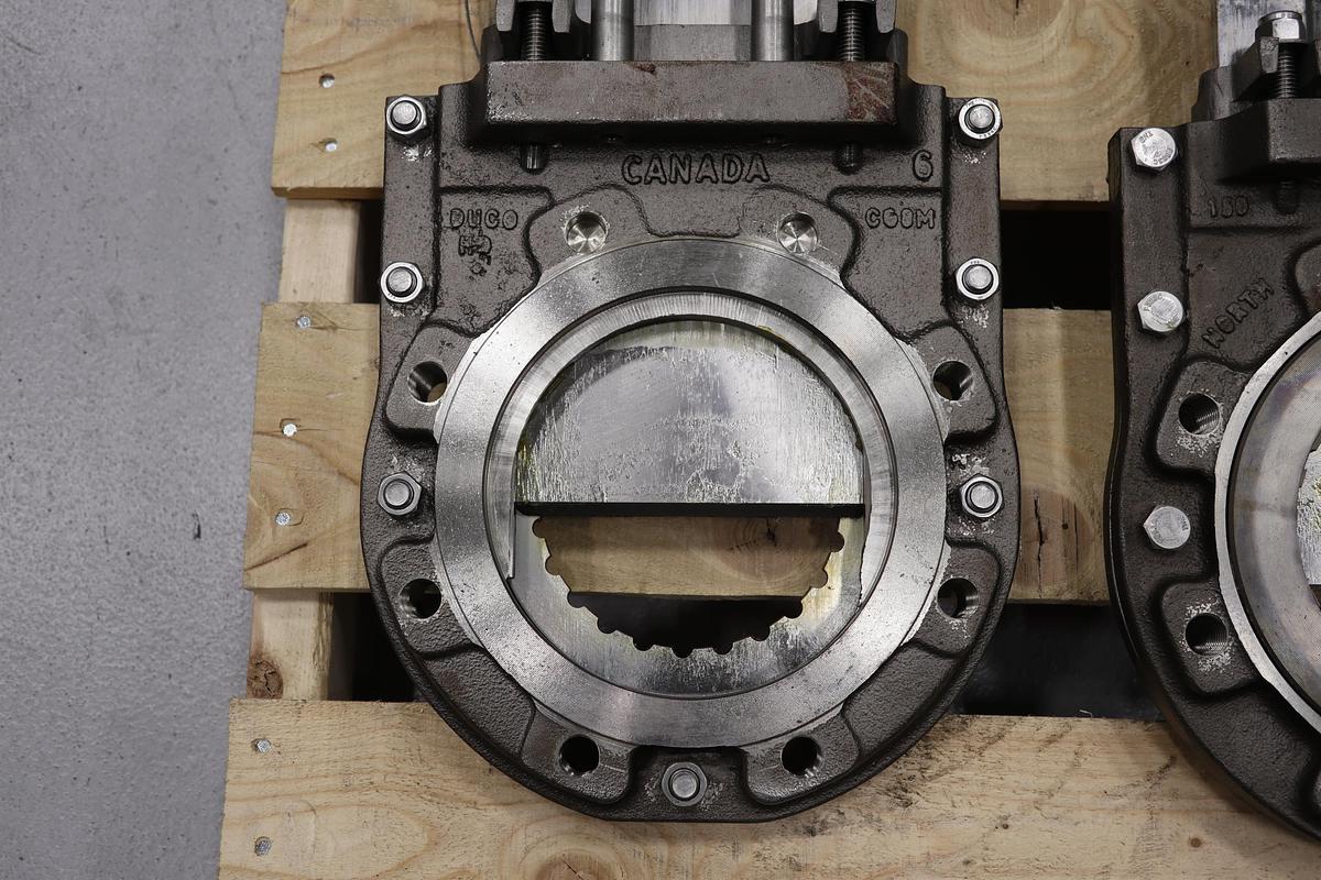 Unused North Port Valve 6" Air Operated Knife Gate Valve #47314