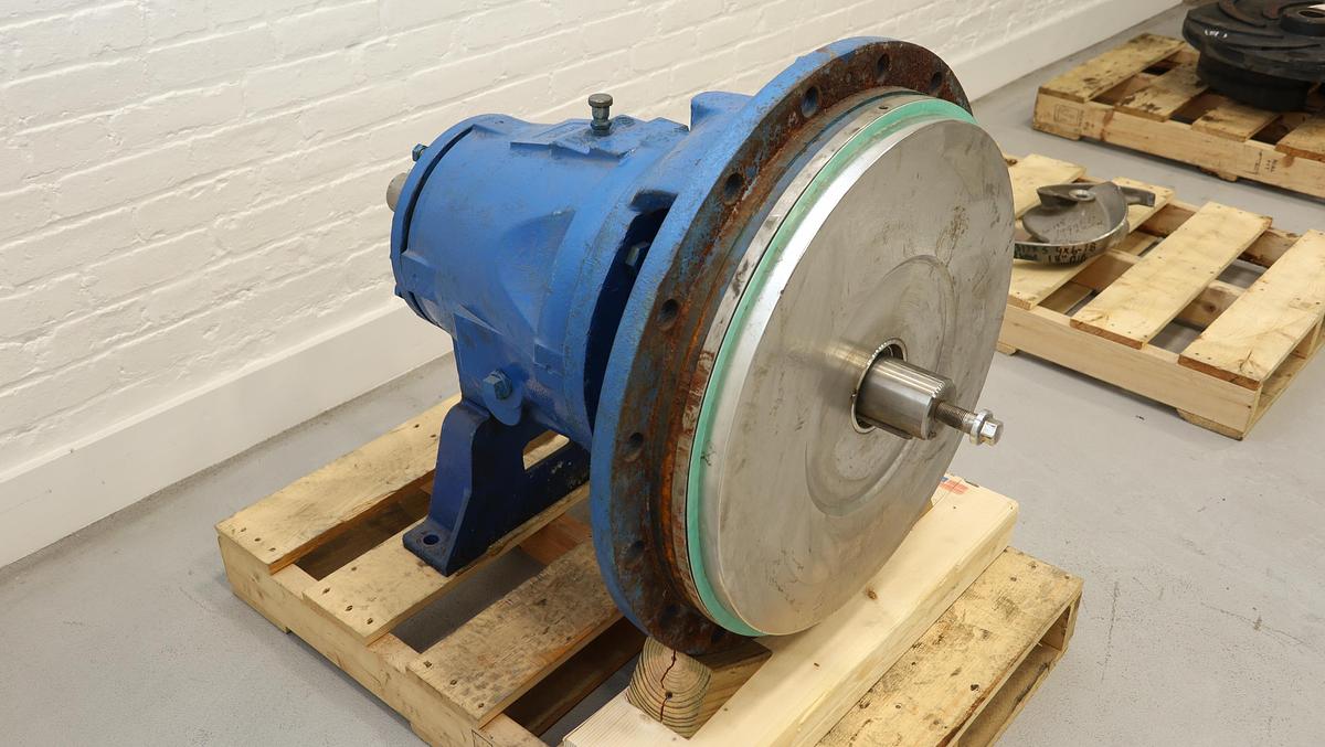 Used Goulds 3175 M Power End With 22" Stuffing Box #46986