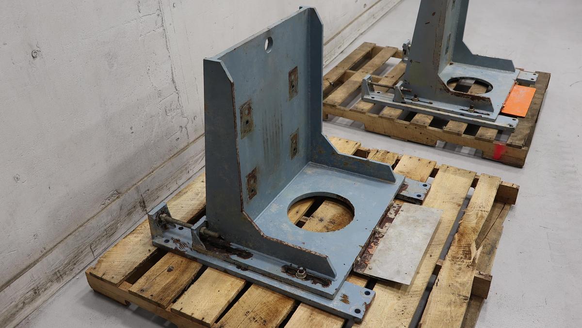 Used Black Clawson UV-200 Pressure Screen Motor Mount #46811