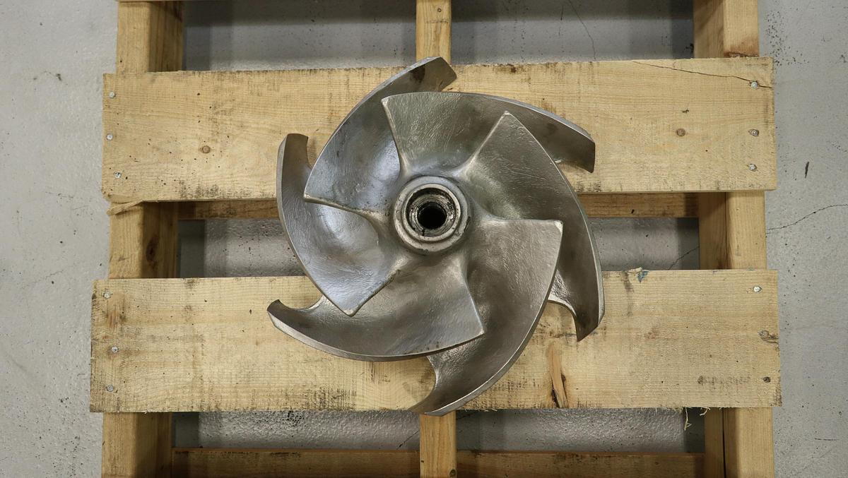 Used Goulds 3175 M 8x10x14 5-Vane Impeller #46934