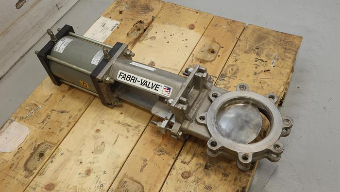 Used Fabri-Valve 6” Air Operated Knife Gate Valve #45101