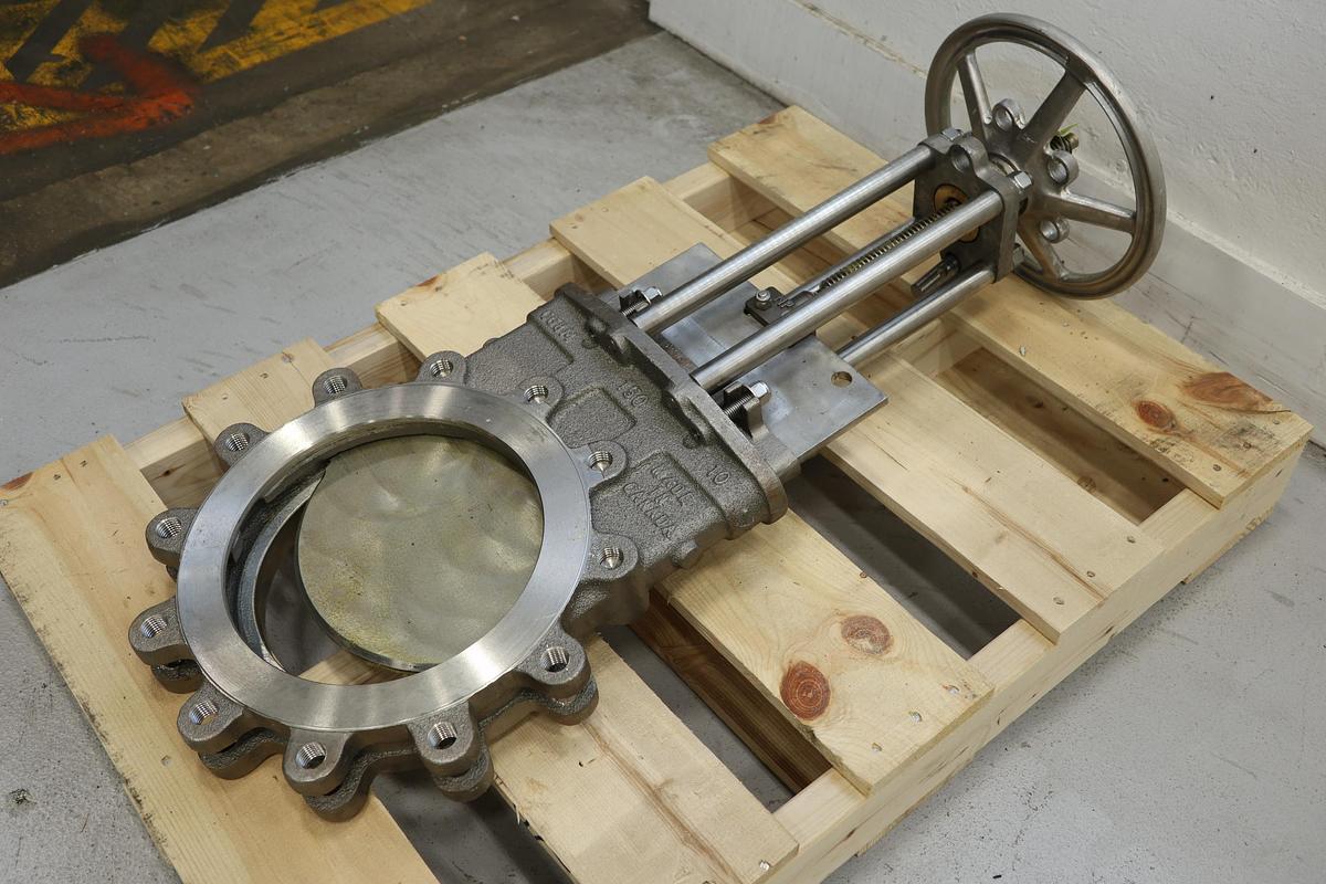 Used North Port Valve 10" Hand Operated Knife Gate Valve #47454