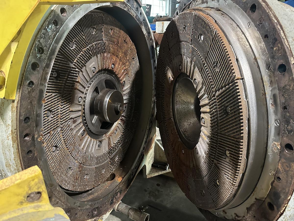 Refurbished Beloit DD4600 34/38" Disc Refiner #46861