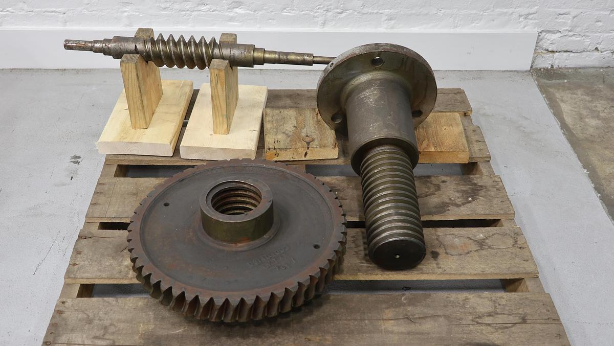 Used Beloit Jones 3000 Complete Double Disc Refiner Gear Set, 34" #22493