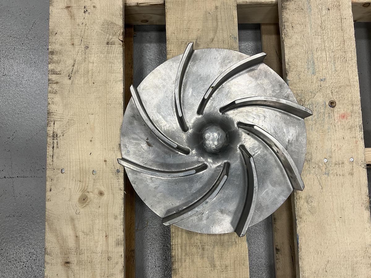 Used Goulds 3196 2x3x13 & 3x4x13 HS 8-Vane Impeller #47375