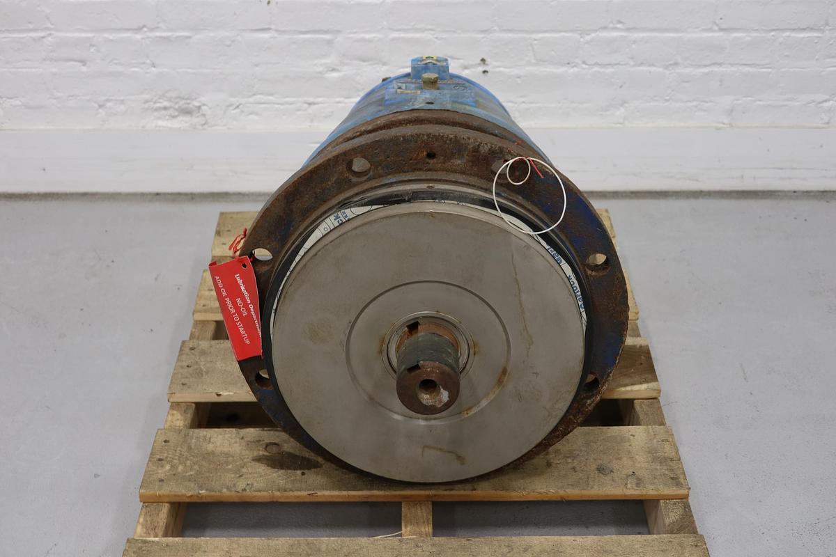 Unused Goulds 3175 M i-Frame Pump Power End With 14" Stuffing Box #47642