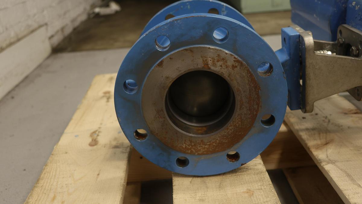 Refurbished Metso Q-RECA04DJJST 4" Vee Ball Valve With Q-Trim Technology #46703