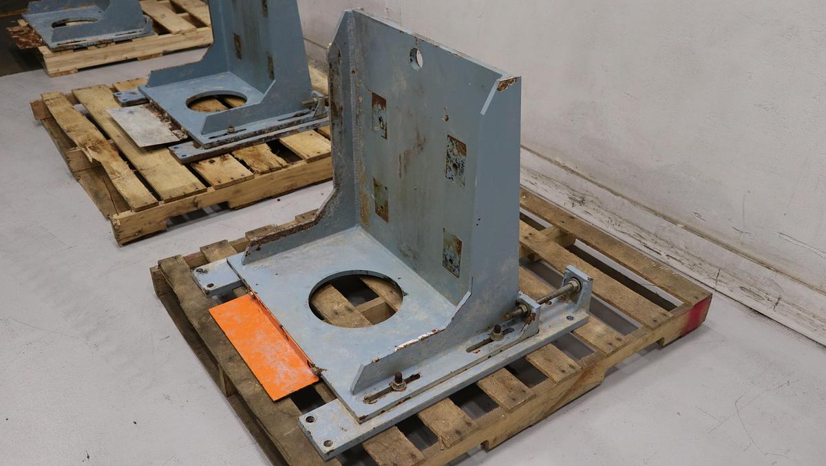 Used Black Clawson UV-200 Pressure Screen Motor Mount #46810