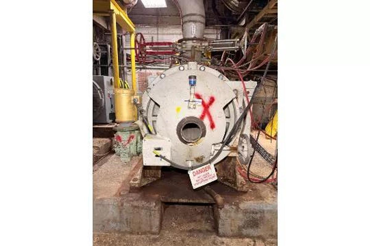 Used GL&V 34" Refiner with Anti-Clash System & Control Panel #47226