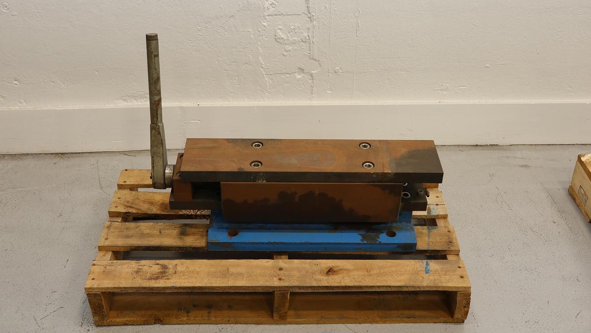 Used Voith Felt Guide Base Pedestal  #47005