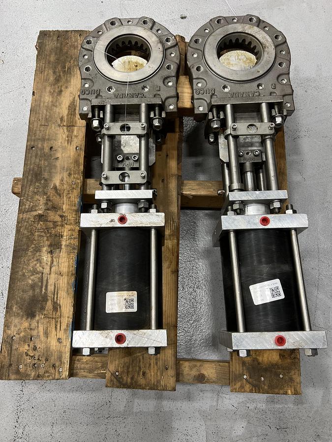 Unused NPV 4" Duco Air Operated Knife Gate Valve #47185