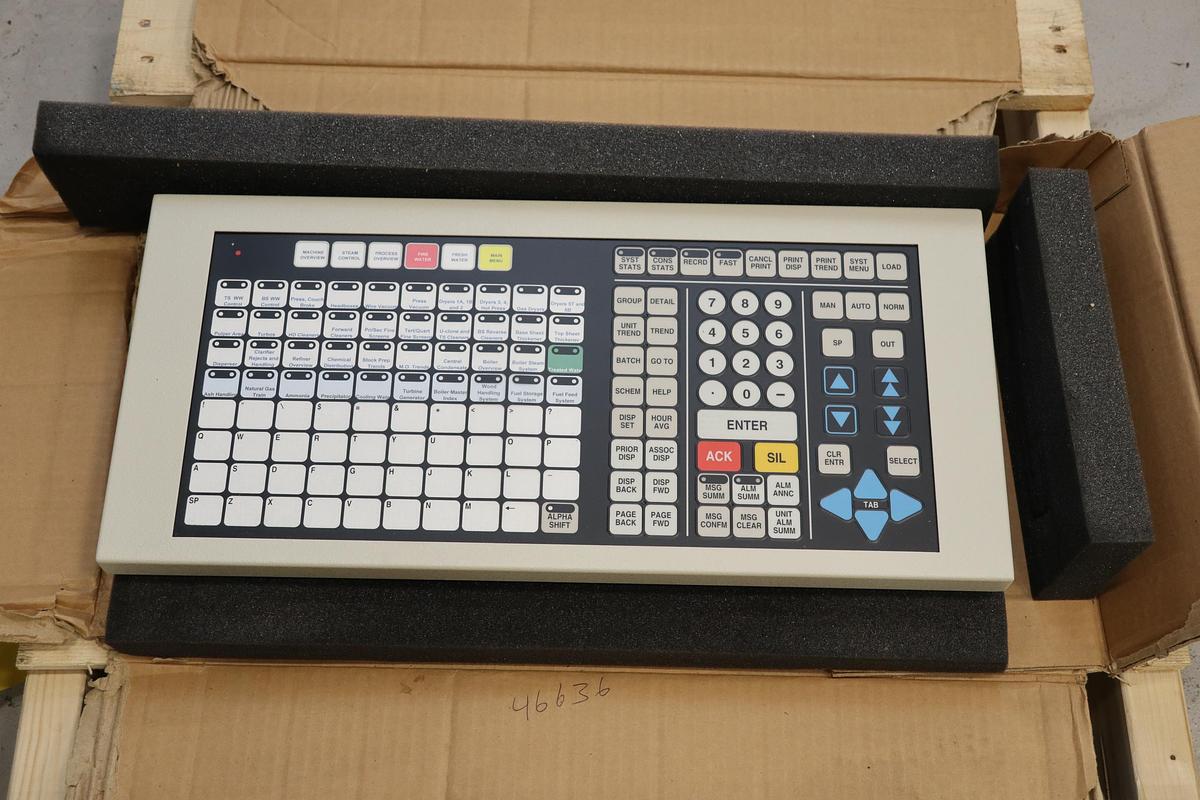 Unused Honeywell 51402497-200 Rev F Keyboard #47535