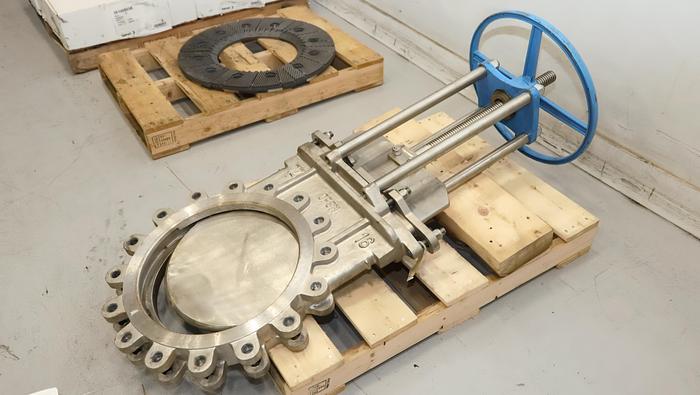 Used True Line 16" Hand Operated Knife Gate Valve #46310