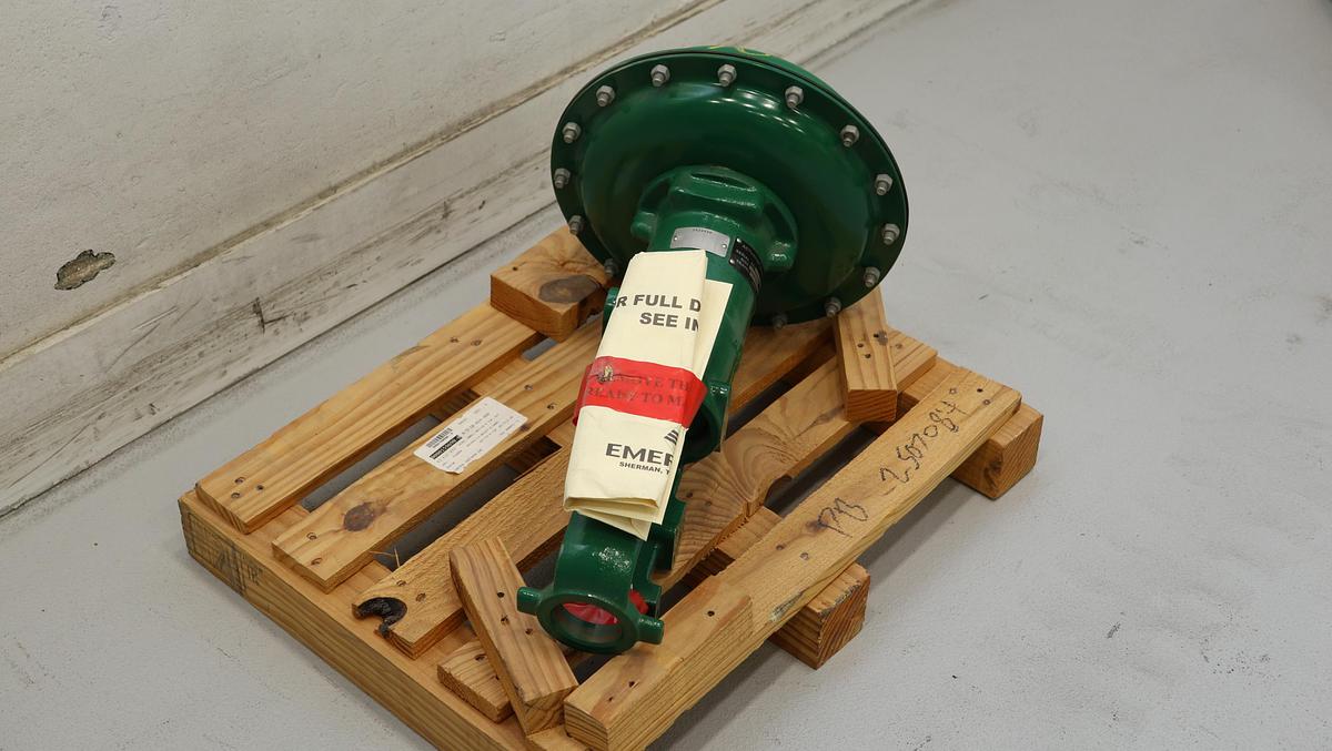 Used Fisher 667 Size 34i Actuator #46542