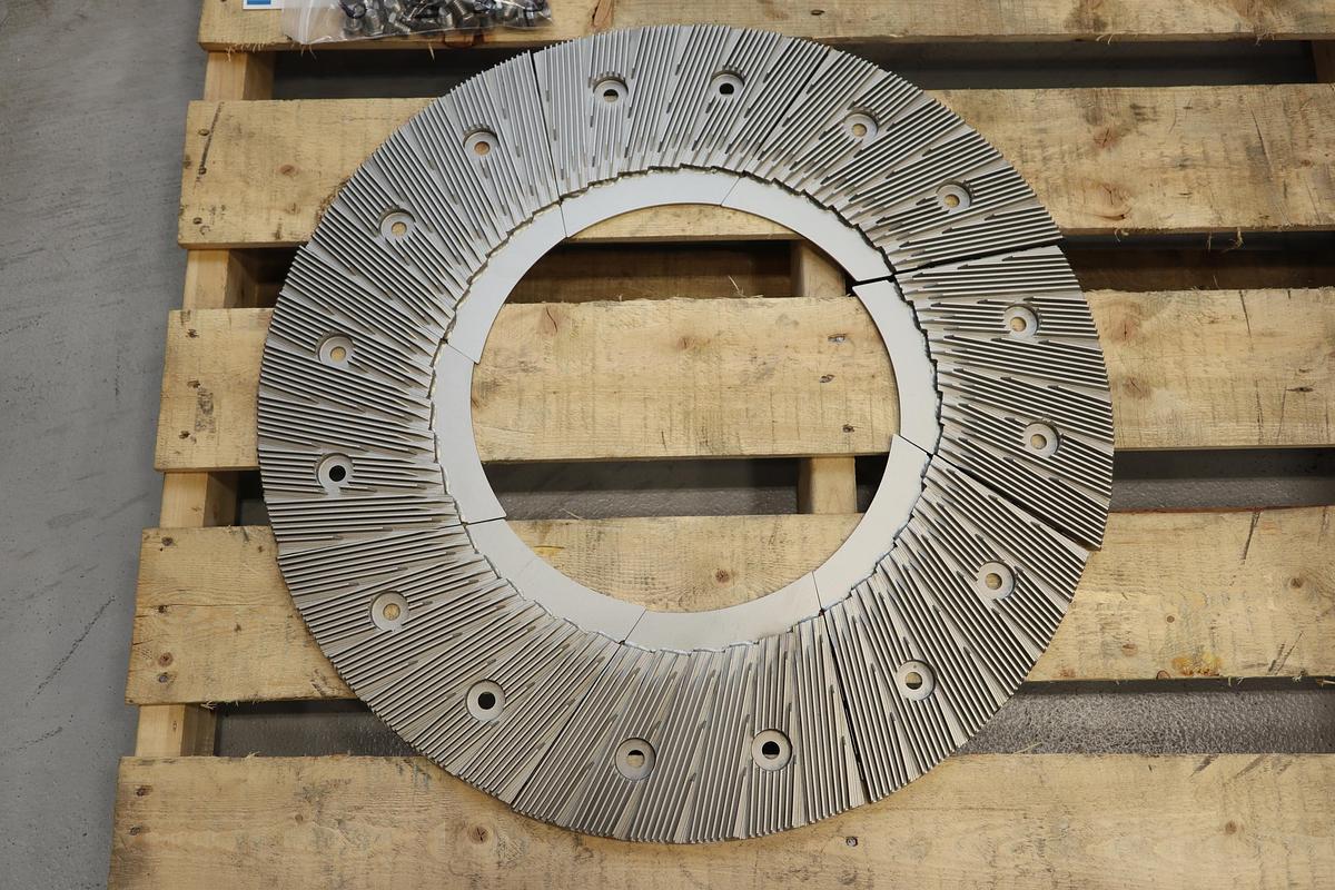 Unused Sprout Waldron AFT MiniSegment 28" Refiner Plates #47432